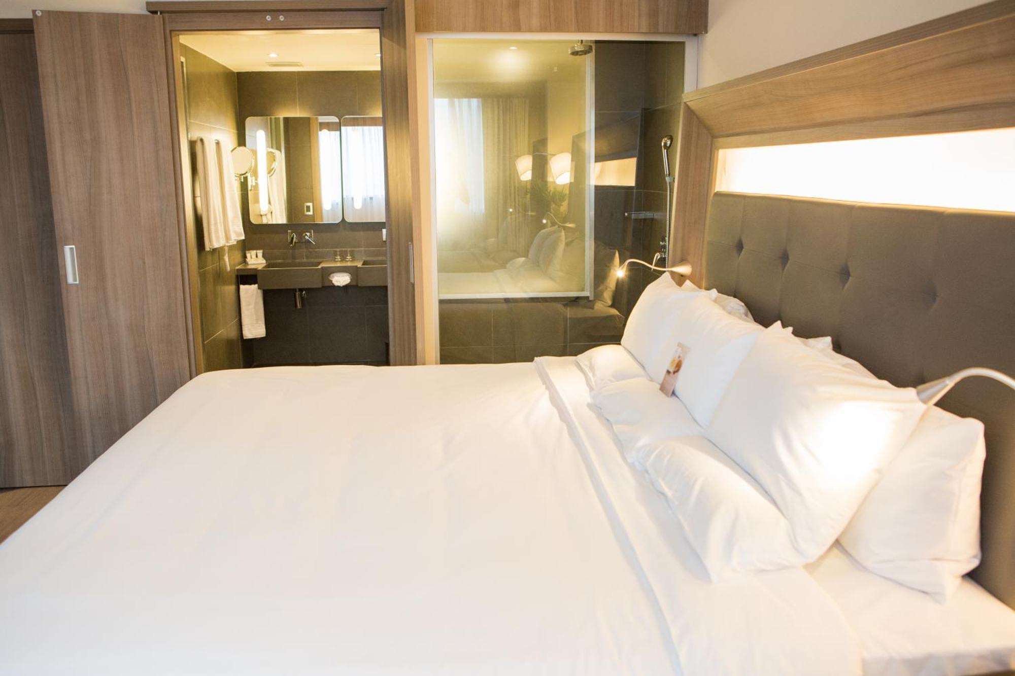 Standard Apartment with One Double Bed,850563161:JPEG